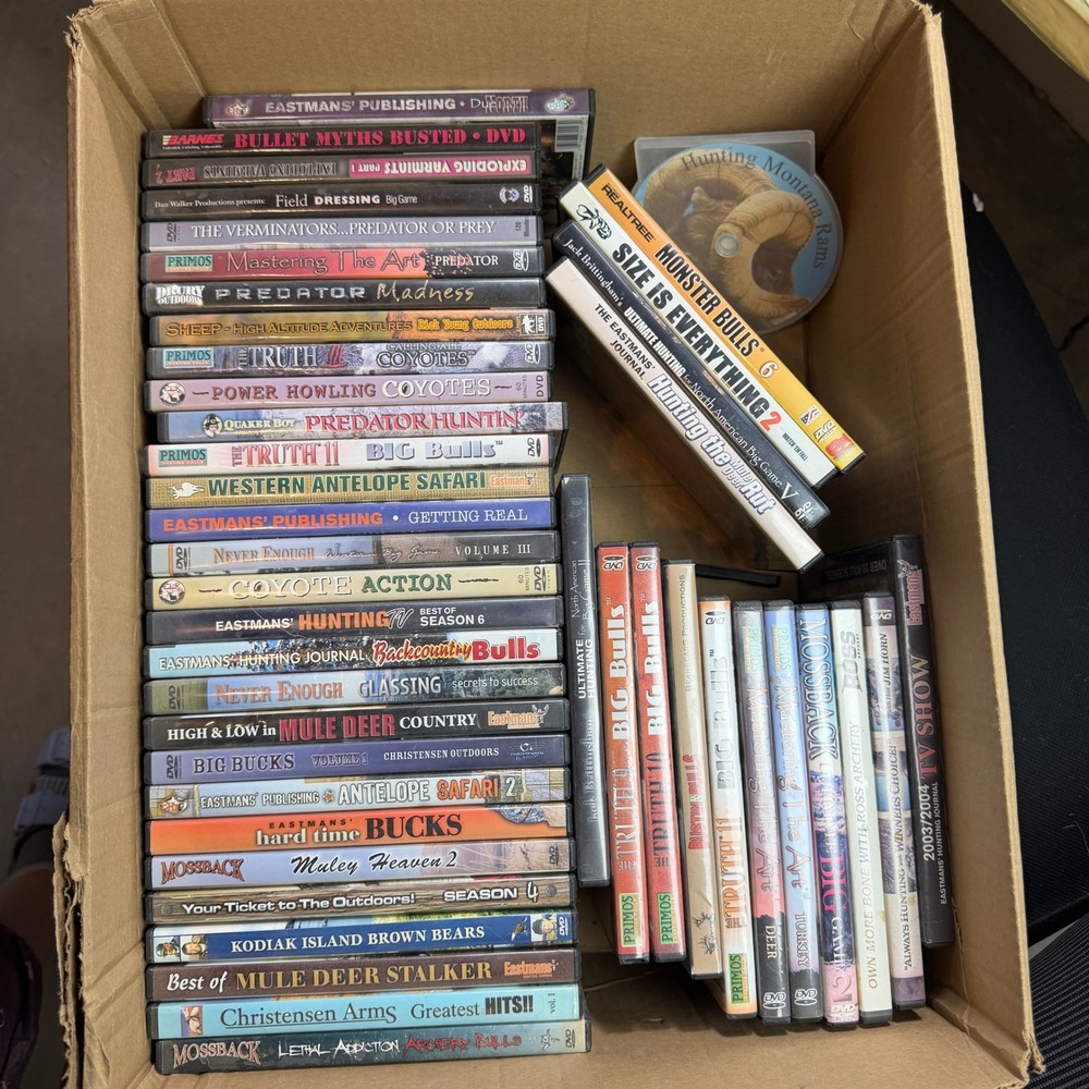 Hunting DVD Lot 46 Mixed Titles, Primos Eastmans Mossback Big Game Elk Deer TV